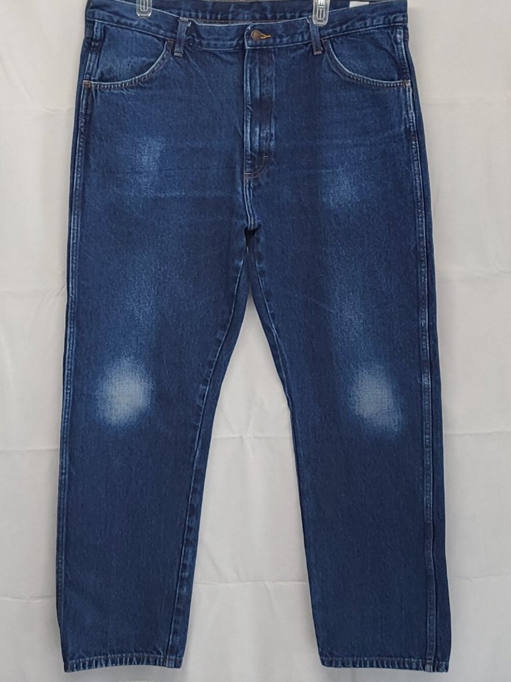 Wrangler Rustler Mens Jeans 40 X 32 Straight Leg High Rise Durable Heavyweight